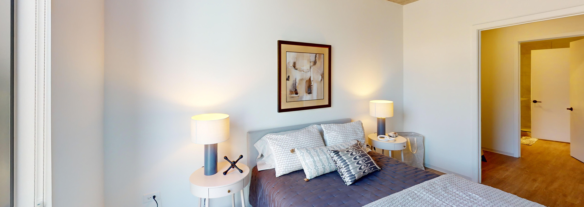 1717-S-Michigan-Ave-Unit-405-Bedroom
