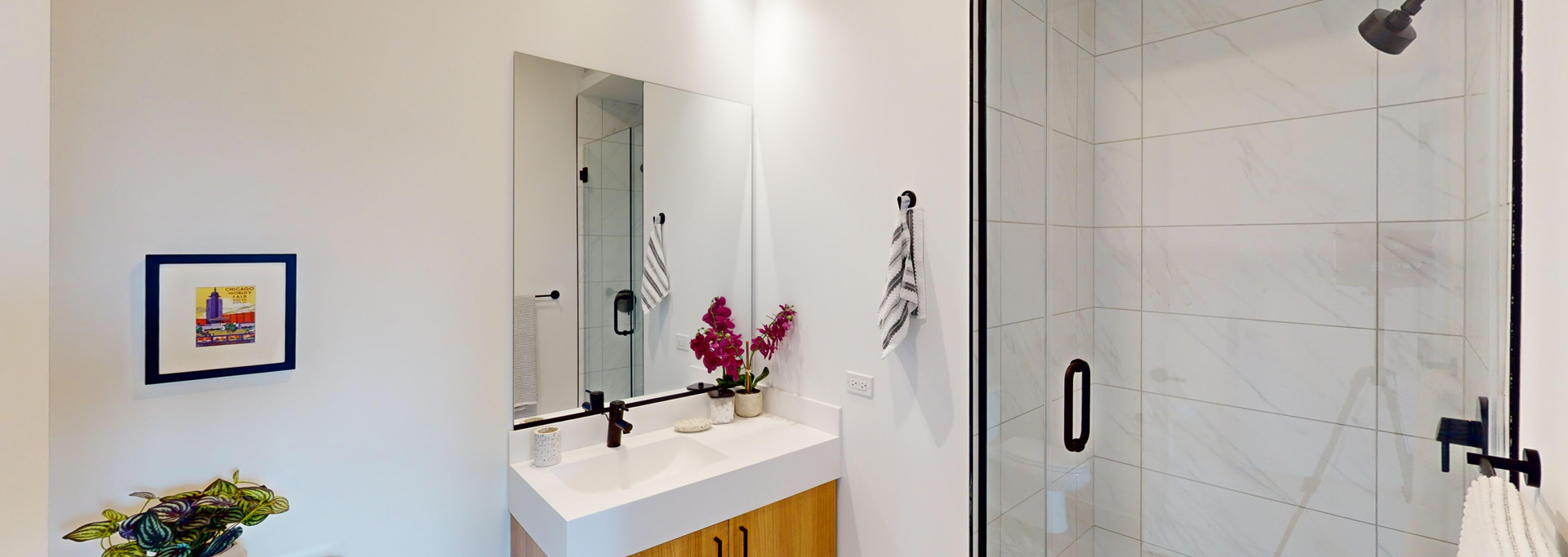 South Loop 2-Bedroom Apartment Bathroom